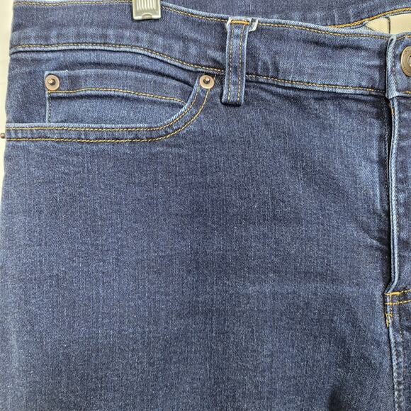 Duluth Trading Co. Casual Blue Dark Wash Denim Jeans Bootcut Sze 16 - Picture 4 of 7